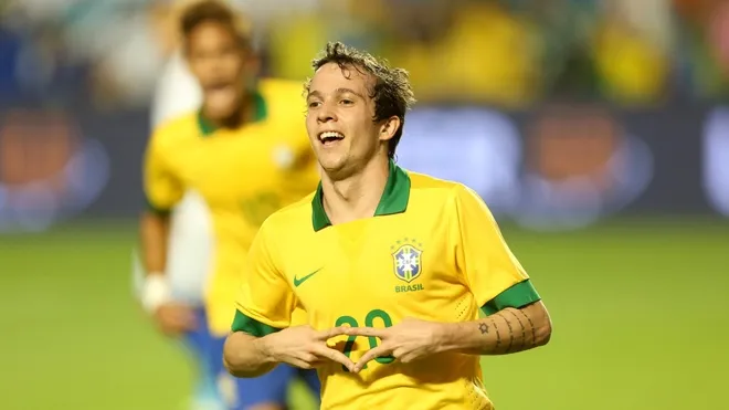10 nhân tố mới hứa hẹn ở World Cup 2014 ảnh 3 image photo
