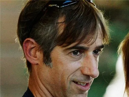 5 tỷ phú thành công nhờ khởi nghiệp từ game ảnh 5