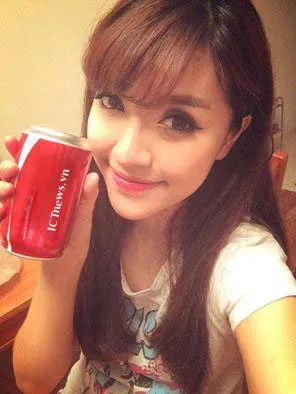 Hướng dẫn in tên trên lon Coca-Cola: Kiểu… Bùi Bích Phương. A7,5-Huong-dan-tu-in-ten-tren-lon-Coca-Cola.jpg