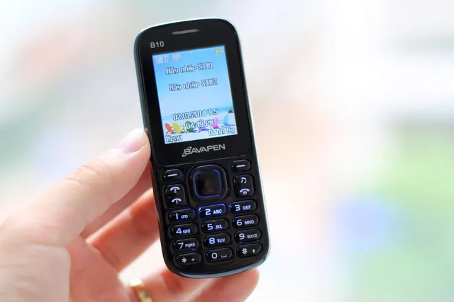  5 điện thoại giải trí giá chỉ vài trăm nghìn đồng ảnh 1