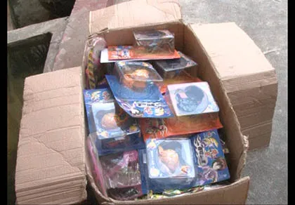 Tạm gữ 2.000 đồ chơi trẻ em nhập lậu có xuất xứ Trung Quốc ảnh 1