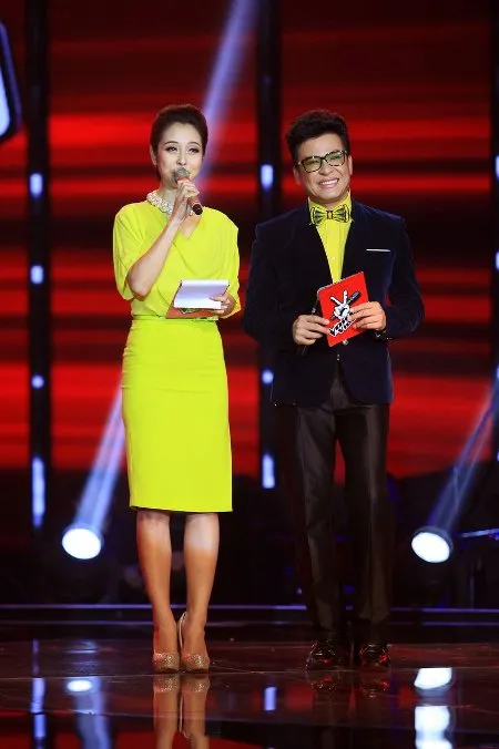 Sự có mặt của MC Thanh Bạch ở các đêm liveshow giúp Jennifer Phạm tự tin hơn