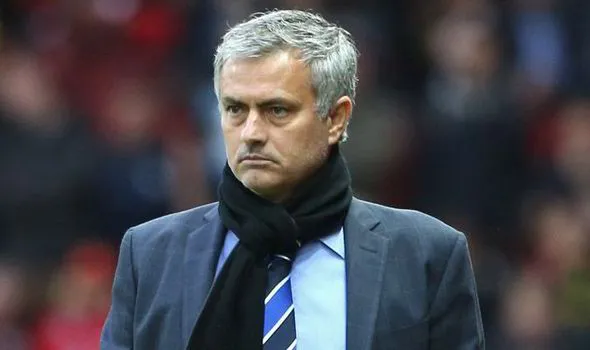 Mourinho, M.U, vô địch, Van Gaal