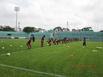 Chùm ảnh tuyển VN tập luyện trên sân Thống Nhất: Trông rất sung và vui vẻ ảnh 3