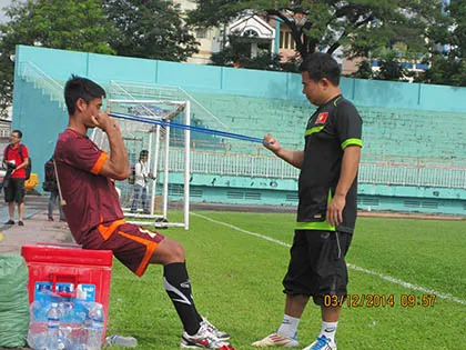 Chùm ảnh tuyển VN tập luyện trên sân Thống Nhất: Trông rất sung và vui vẻ ảnh 5