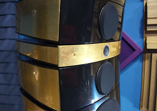 Loa Focal dát vàng 24k giá 8,6 tỷ đồng về VN ảnh 3