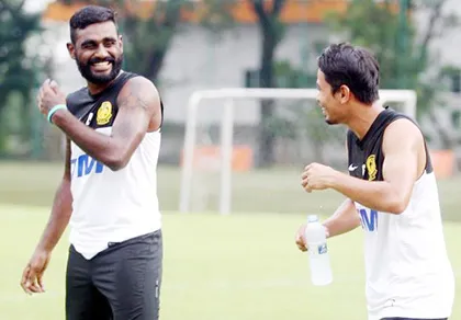 Những 'tay cơ bắp' ở giữa sân trong đội hình Maylaysia ảnh 1