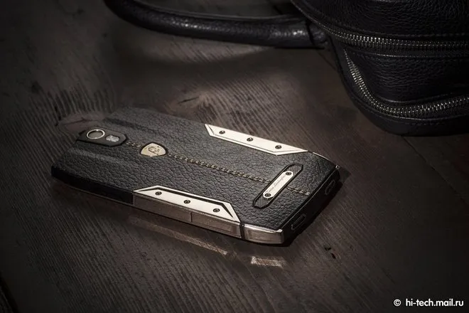 Lamborghini ra mắt smartphone Android giá 120 triệu đồng ảnh 5
