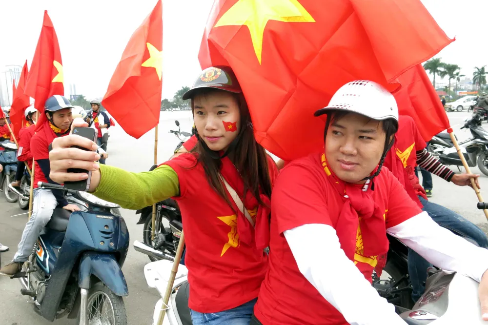 Việt Nam trước giờ xung trận: Nóng 'hầm hập' ở sân Mỹ Đình ảnh 4