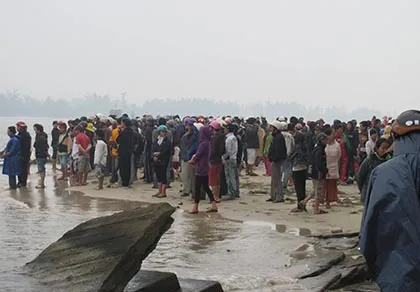 Tìm thấy thi thể ngư dân mất tích ảnh 1 Tìm thấy thi thể ngư dân mất tích ảnh 1