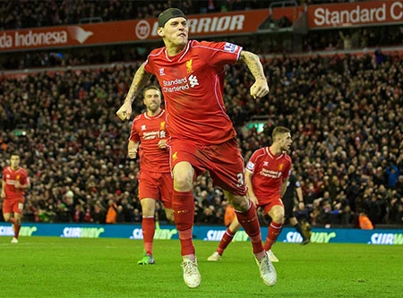 Skrtel cứu Liverpool thoát thua ở phút bù giờ