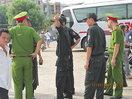 Trước trận HAGL - Đồng Tâm Long An: Sức nóng sân Long An ảnh 4