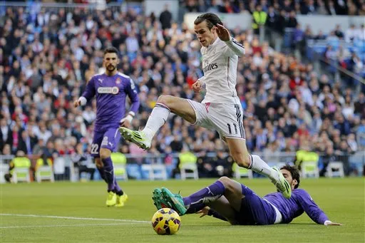 Thắng đậm Espanyol, Real Madrid vững ngôi đầu bảng ảnh 2