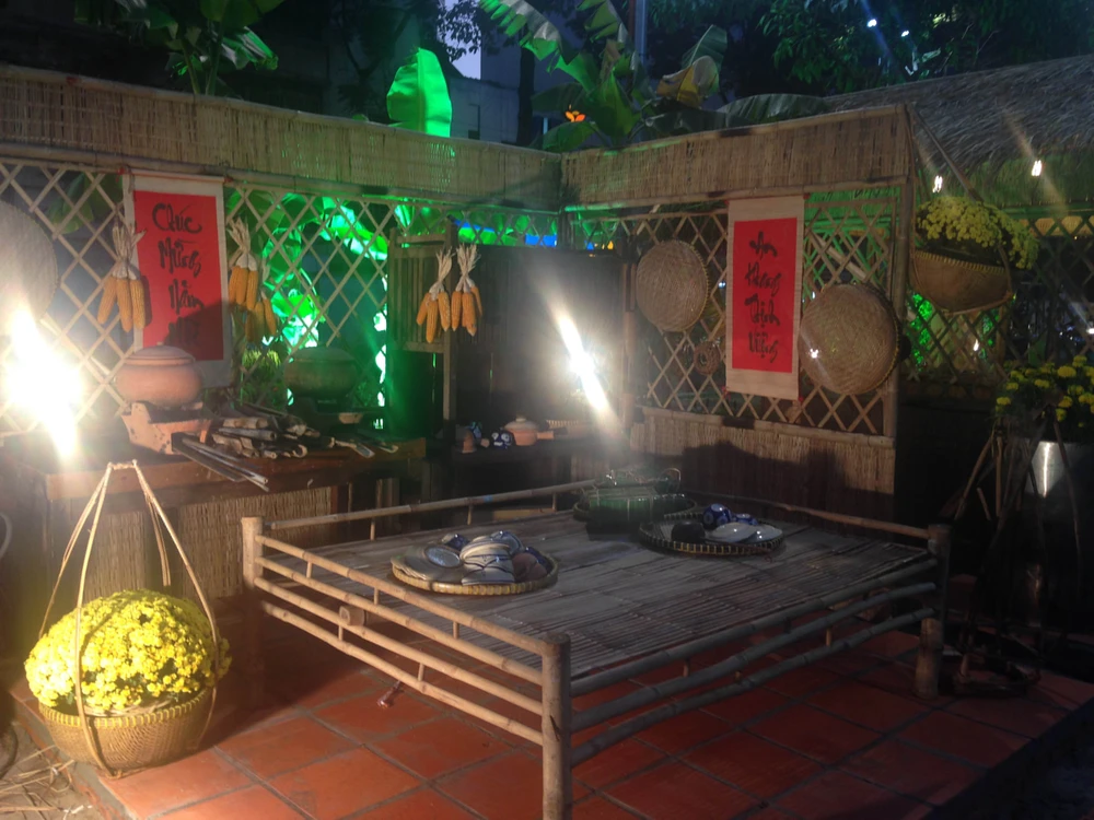 Ngắm đường hoa Hàm Nghi trước giờ khai mạc ảnh 18