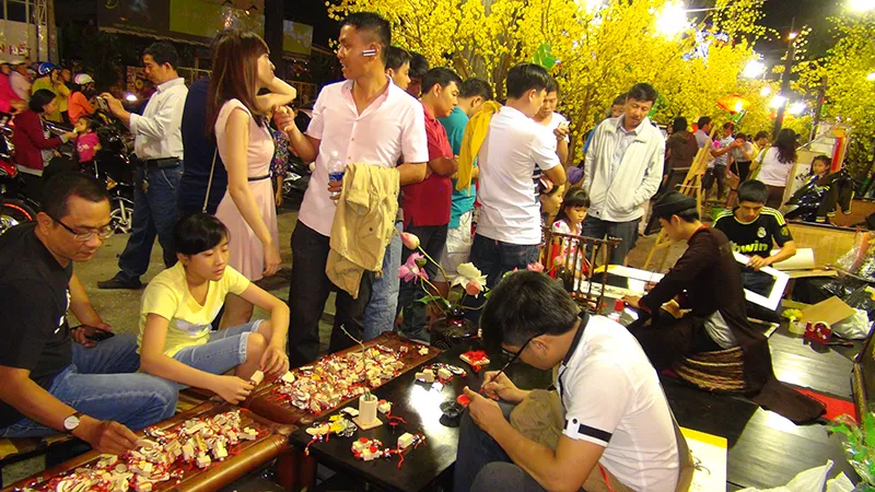 Sài Gòn tưng bừng đón mừng năm mới tết Ất Mùi ảnh 7