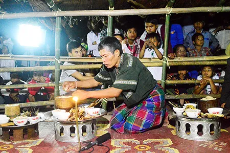 Rộn rã Lễ hội Đập trống của người Ma Coong ảnh 8