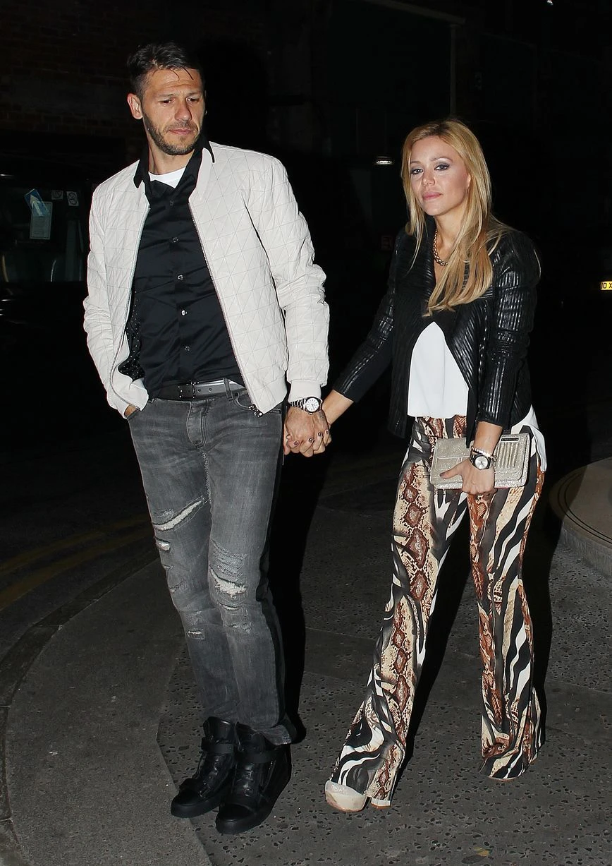 Sao M.U và Man City rủ nhau đi ăn đêm ảnh 4