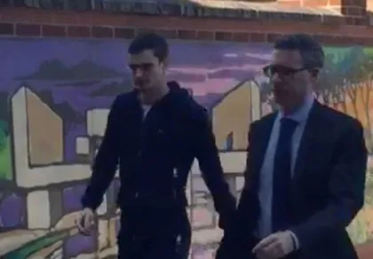 Sao Premier League hầu tòa vì ‘quan hệ’ với trẻ dưới 16 tuổi ảnh 1 Sao Premier League hầu tòa vì ‘quan hệ’ với trẻ dưới 16 tuổi ảnh 1