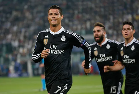 Ronaldo vẫn trên đường thiết lập các kỷ lục bàn thắng mới. Ảnh:Reuters. ro-8870-1430868549.jpg