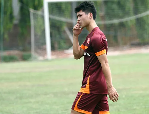 Công Phượng gây ấn tượng mạnh với HLV Miura khi ghi bốn bàn và thực hiện hai pha kiến tạo tại vòng loại U23 châu Á. Ảnh:Lâm Thỏa A5-6231-1430961737.jpg