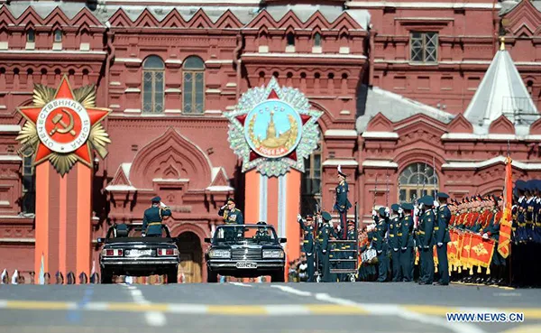 Trực tiếp: Lễ kỷ niệm 70 năm chiến thắng phát xít tại Quảng trường Đỏ ảnh 45 Trực tiếp: Lễ kỷ niệm 70 năm chiến thắng phát xít tại Quảng trường Đỏ ảnh 45