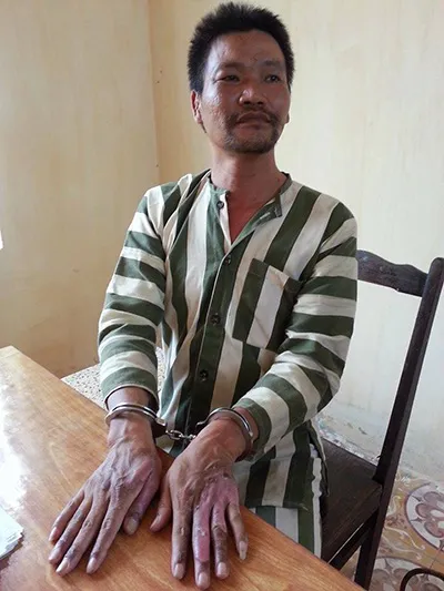 Khởi tố đối tượng đốt nhà, giết người, đâm trọng thương thai phụ ảnh 1 Khởi tố đối tượng đốt nhà, giết người, đâm trọng thương thai phụ ảnh 1