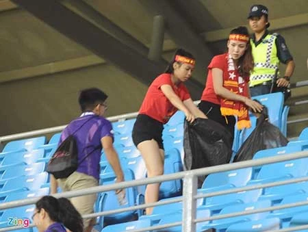 Điểm 10 cho cổ động viên Việt Nam ảnh 1