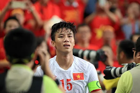 U23 Việt Nam thất bại cay đắng, nữ CĐV bật khóc nức nở ảnh 10 U23 Việt Nam thất bại cay đắng, nữ CĐV bật khóc nức nở ảnh 10