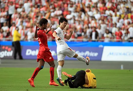 U23 Việt Nam thất bại cay đắng, nữ CĐV bật khóc nức nở ảnh 6 U23 Việt Nam thất bại cay đắng, nữ CĐV bật khóc nức nở ảnh 6