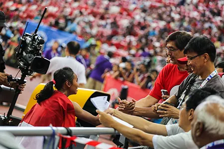 Những hình đẹp trên khán đài SEA Games 28 ảnh 5 Những hình đẹp trên khán đài SEA Games 28 ảnh 5