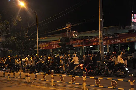 Cái chết khủng khiếp của người đàn ông bị vướng tay lái vào thùng xe container ảnh 2 Cái chết khủng khiếp của người đàn ông bị vướng tay lái vào thùng xe container ảnh 2