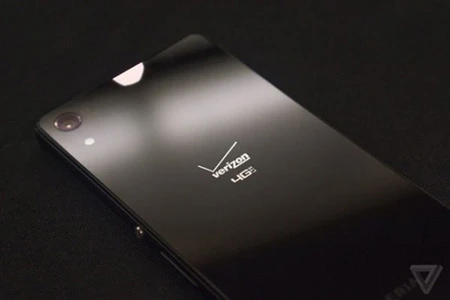 Ngắm smartphone màn hình QHD từ Sony ảnh 4