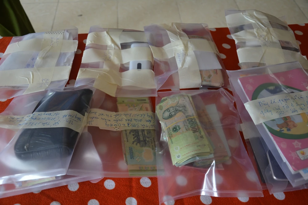 Bắt giữ 15 người trong đường dây đánh bạc liên tỉnh ảnh 1