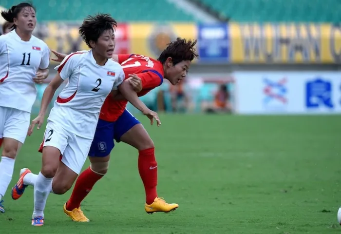 Ghế HLV tuyển Nhật Bản 'rung lắc'… hơn động đất ảnh 2 Ghế HLV tuyển Nhật Bản 'rung lắc'… hơn động đất ảnh 2