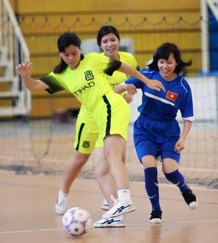 Bóng đá nữ Sở Tư pháp TP. HCM vào tứ kết giải CNVC khối Chính quyền ảnh 4