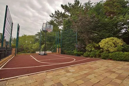 Ngắm biệt thự xa hoa sao Man City rao bán giá 1,5 triệu bảng ảnh 12 Ngắm biệt thự xa hoa sao Man City rao bán giá 1,5 triệu bảng ảnh 12