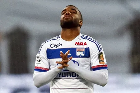 6 tiền đạo ‘khủng’ có thể đến M.U: Họ là ai? ảnh 3 6 tiền đạo ‘khủng’ có thể đến M.U: Họ là ai? ảnh 3