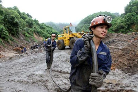 Bộ Công Thương 'bật đèn xanh' ưu đãi thuế cho Vinacomin ảnh 1