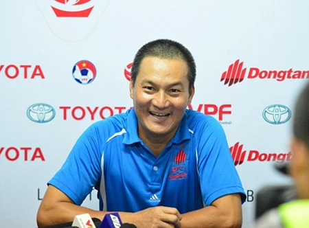HLV Ngô Quang Sang: 'Tự hủy hoại mình? Không phải thế' ảnh 1