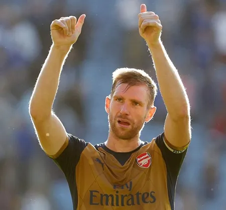 'Hãy đánh phủ đầu M.U' ảnh 1