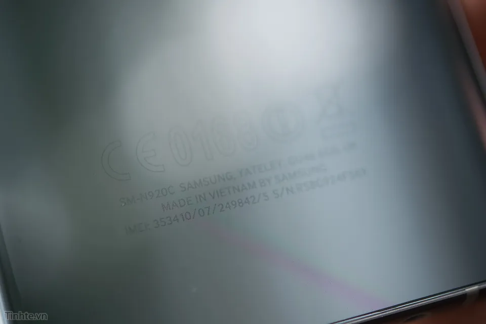 Samsung_Galaxy_Note_5_Silver_bac-13.