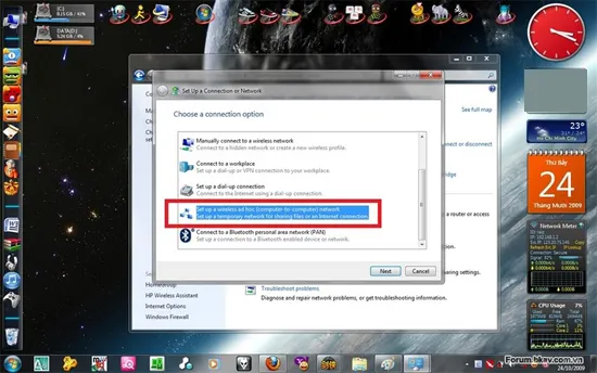 Hướng dẫn phát WiFi từ laptop: Chọn “Set up a wireless ad hoc (computer-to-computer) network” (khung đỏ) => bấm Next 2 lần. A3-Phat-WiFi-tu-laptop-Win-8-Win-7.jpg