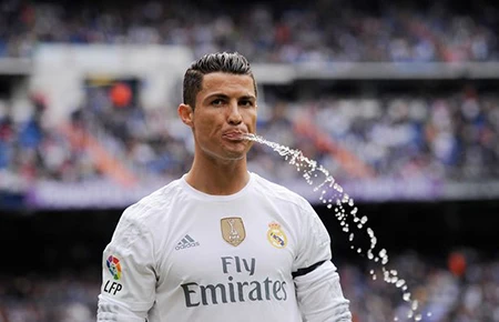 Top 10 CLB thể thao giá trị nhất thế giới: Có M.U, Real Madrid ảnh 6