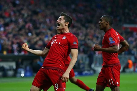 Top 10 CLB thể thao giá trị nhất thế giới: Có M.U, Real Madrid ảnh 9