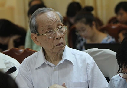 Đề nghị trả kỳ thi THPT về địa phương ảnh 2