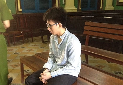 Nhân viên dàn cảnh bị cướp để chiếm đoạt tiền tỉ ảnh 1 Nhân viên dàn cảnh bị cướp để chiếm đoạt tiền tỉ ảnh 1