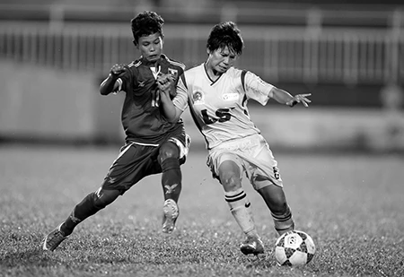 Đội nữ TP.HCM vô địch giải bóng đá quốc tế mở rộng ảnh 6