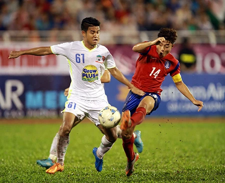 Những khoảnh khắc đẹp trong trận U-21 HAGL và U-19 Hàn Quốc ảnh 3