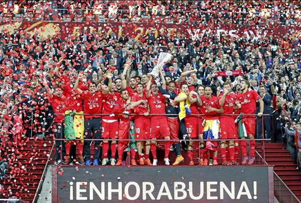 Những hình ảnh thể thao ấn tượng nhất năm 2015 (phần cuối) ảnh 21