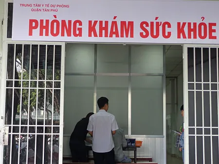 Ngày đầu tiên khám sức khỏe lái xe theo cách mới ảnh 1